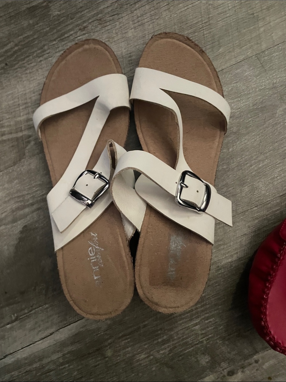 Comfort Crossover Buckle Sandals in White
